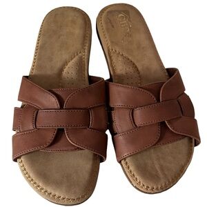 Sandals Cliffs by White Mountain Women's Fredie Slide Sandals EUC like New SB11